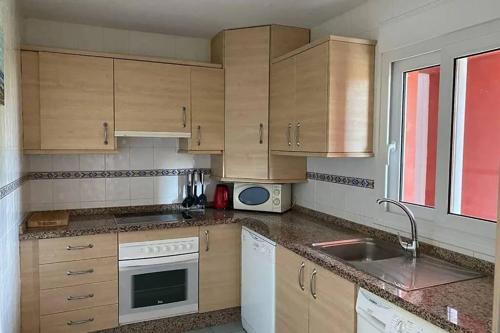 Estepona Seaview Apartment Seletur