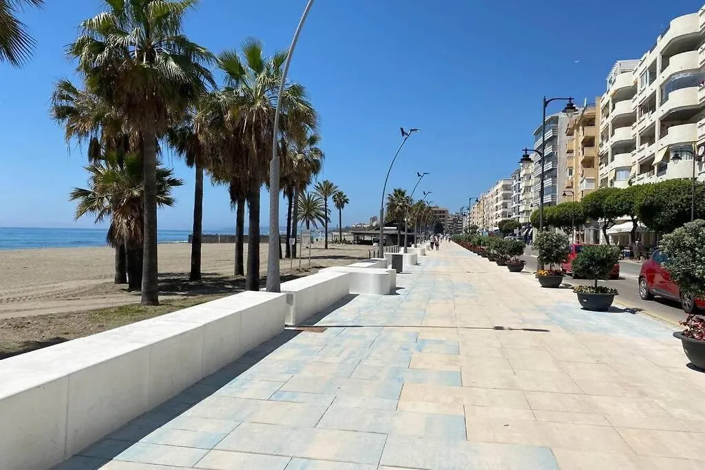 Estepona Seaview Apartment Seletur