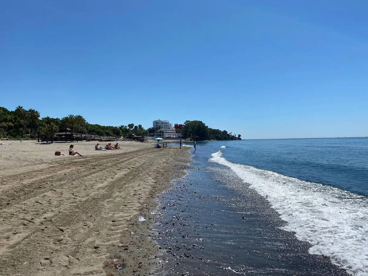 Estepona Seaview Apartment Seletur